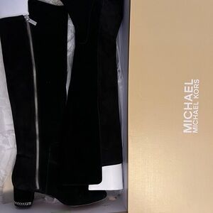 Micheal kors retro boots